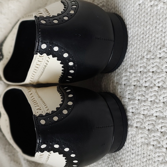 GUCCI Women's Wing Tip Low Pumps Shoes 40.5 - Picture 7 of 16